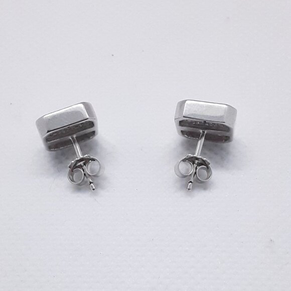 NEW Square post sterling silver earrings - Picture 2 of 3